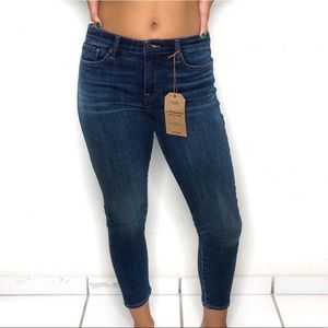 NWT LUCKY BRAND Ava Crop Dark Blue Jeans